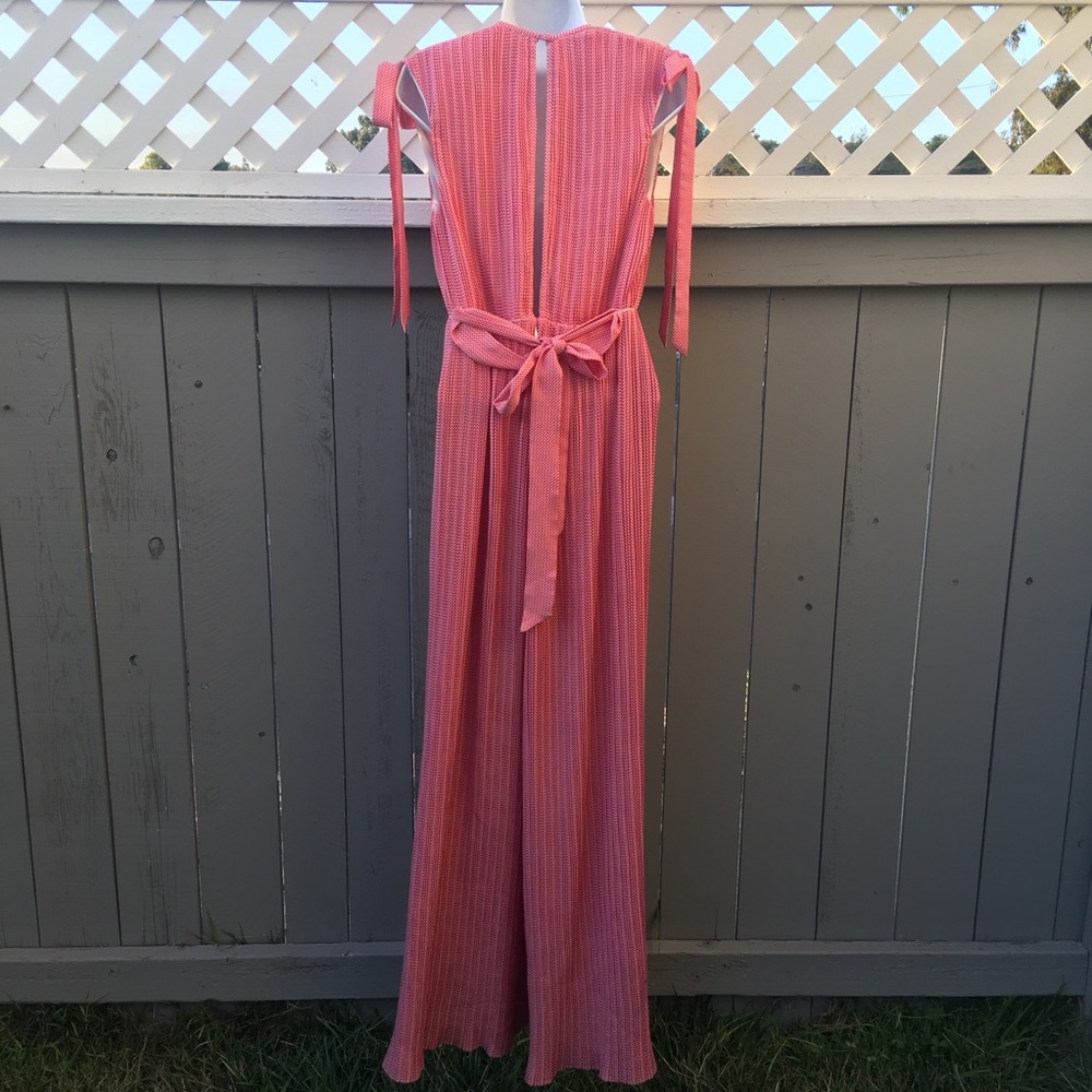 CMEO collective Unstoppable Jumpsuit New sz Small - Picture 3 of 7